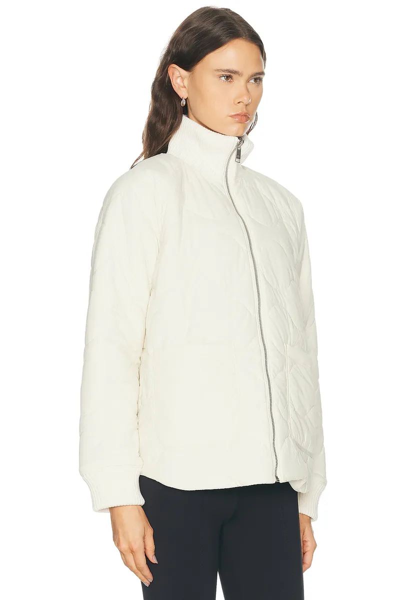 Beyond Yoga Roam Quilted Reversible Jacket | Thumbnail 3 Beyond Yoga Roam Quilted Reversible Jacket | Thumbnail 3