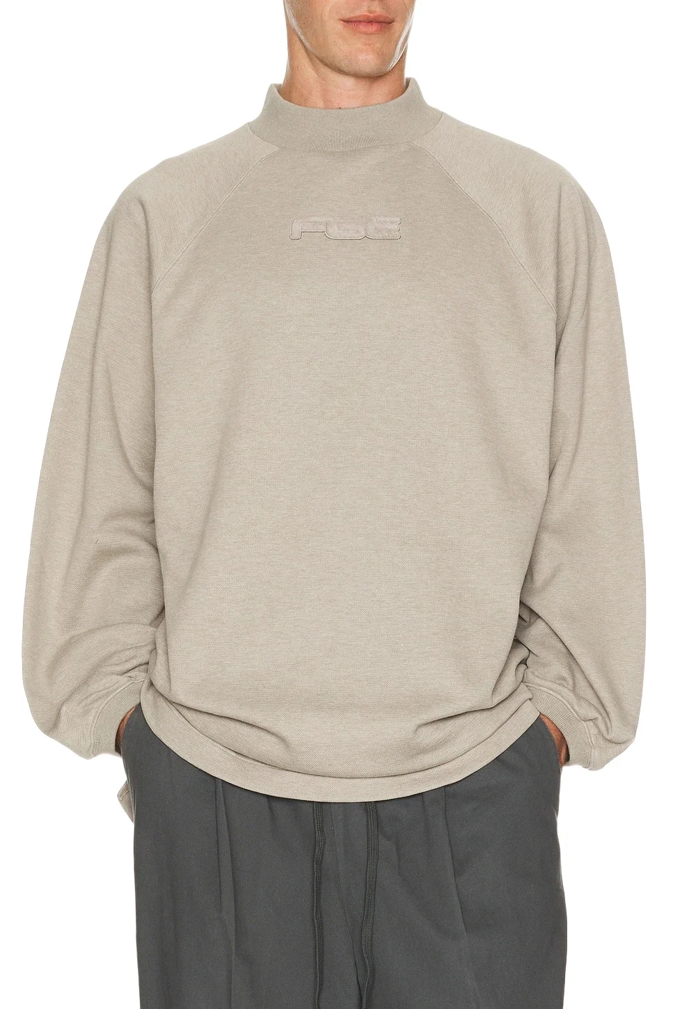 Fear of God Essentials 90's Relaxed Mockneck Raglan Ls Tee