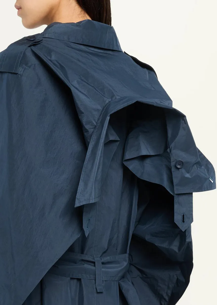 Issey Miyake Correlation Draped-Back Double-Collar Coat | Thumbnail 5