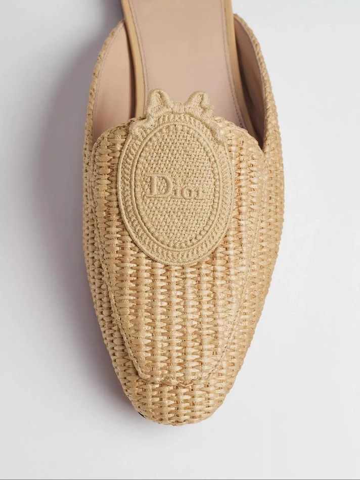 Dior Dior Médaillon Mule | Thumbnail 3 Dior Dior Médaillon Mule | Thumbnail 3