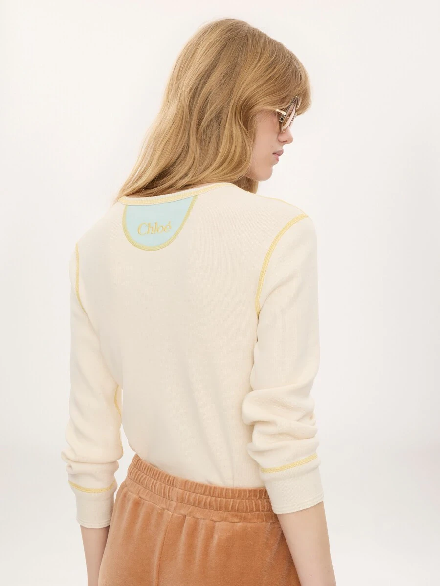 Chloé Fitted Henley shirt in cotton jersey | Thumbnail 4